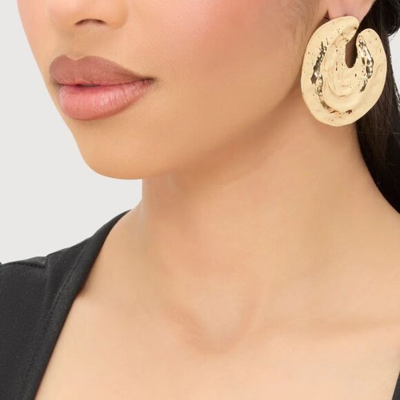 Gold Textured Earrings A1122 - Picture 2 of 4